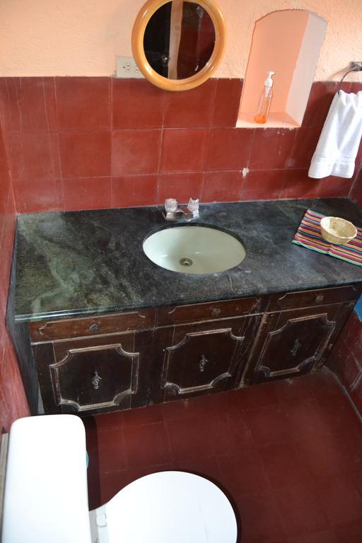 Hostal Morenos Antigua Luaran gambar