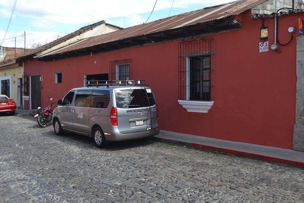 Hostal Morenos Antigua Luaran gambar