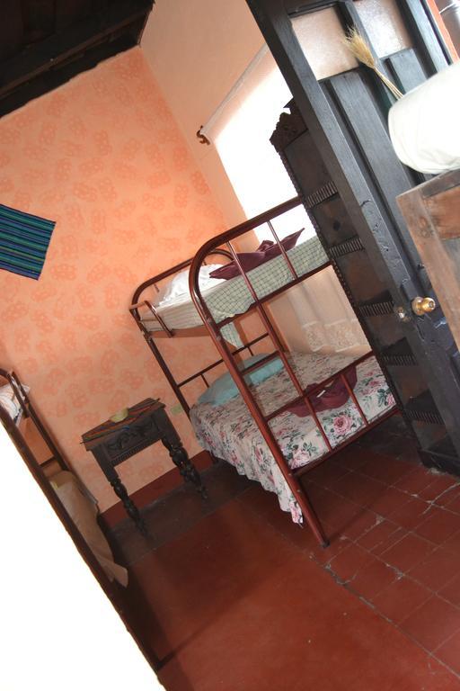 Hostal Morenos Antigua Luaran gambar